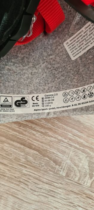 Ски каска Wedze, Вело каска Alpina и черна нова седалка за колело