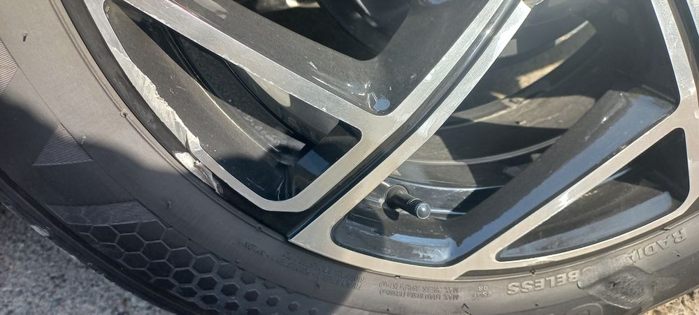 Продам шины с дисками