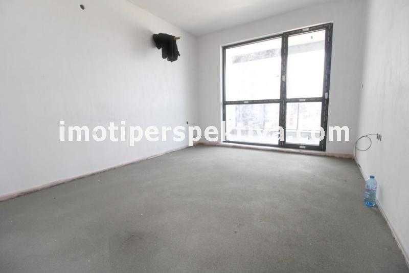 Продава се Двустаен апартамент в Пловдив, Център - 87 кв.м за 1196 €/кв.м - Снимка #2