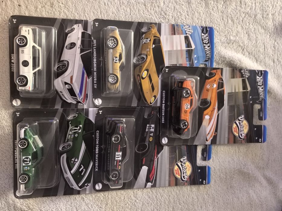 Hot wheels and Matchbox