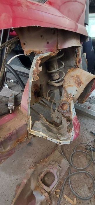 Автобояджийски и тенекеджийски сервиз.автобояджия тенекеджия дозер