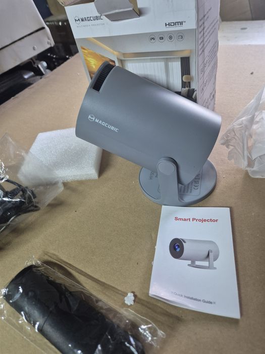 ПромоЦена!2025г.Smart 4K Android WiFiМини проектор +72инчов екран