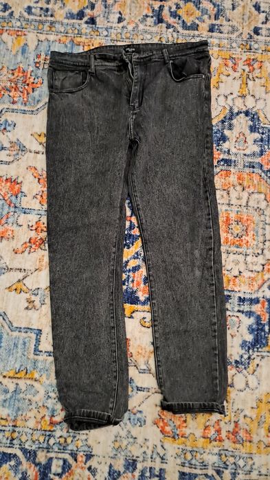 Продам брюки мужские  джинсы