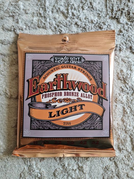 Струны для акустической гитары