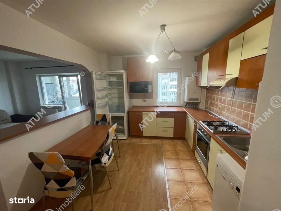 Apartament 4 camere decomandate balcon in zona Mihai Viteazu Sibiu