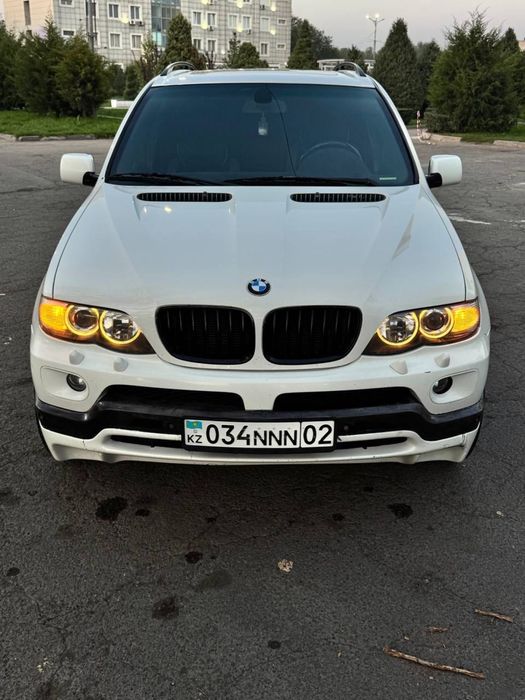 Продам машину BMB X5