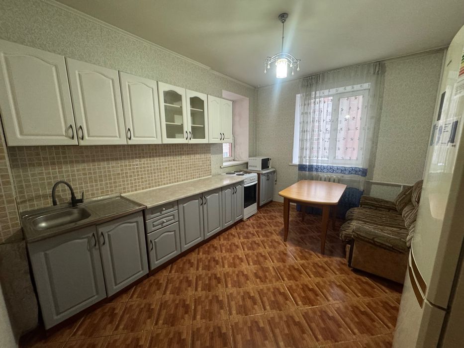 Продам кухонный гарнитур