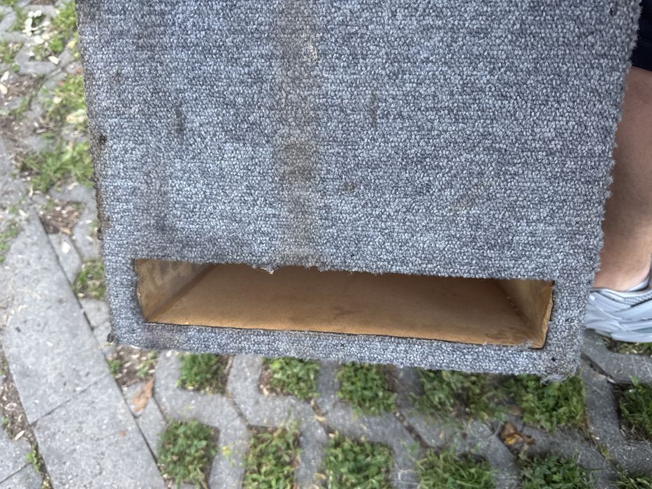 vand subwoofer audiobahn