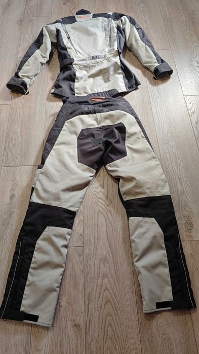 Дамски текстилен екип FASTWAY since1955