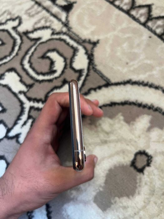 iphone xs idealniy
