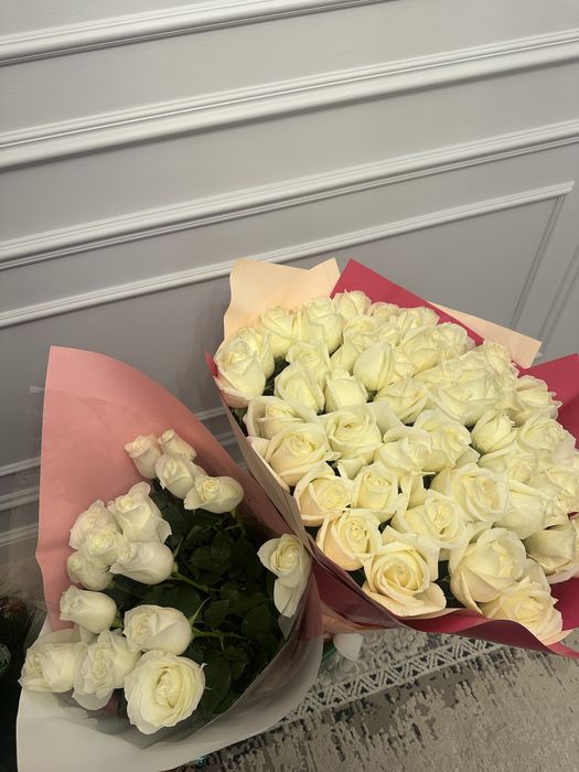 Продам белые розы срочно
