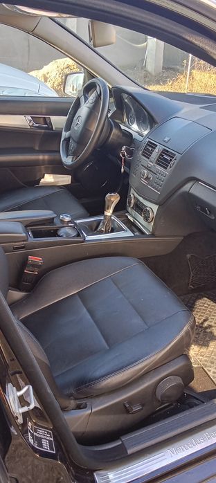 Mercedes C220 an 2009