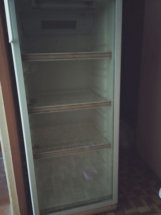 Холодильник. Продаётся.
