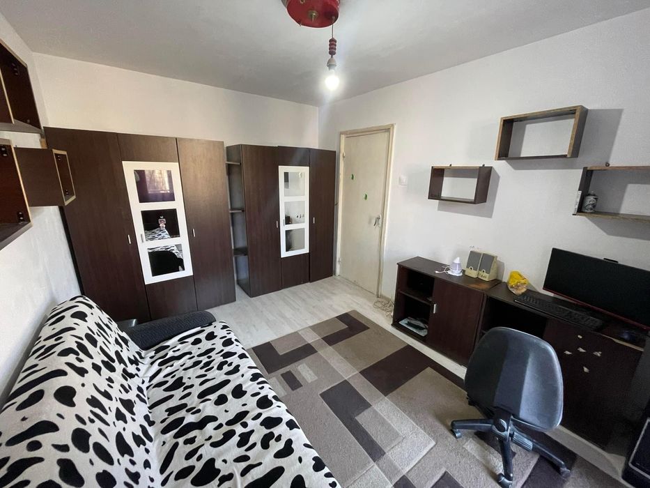 apartament 2 camere de vanzare in Rogerius oradea