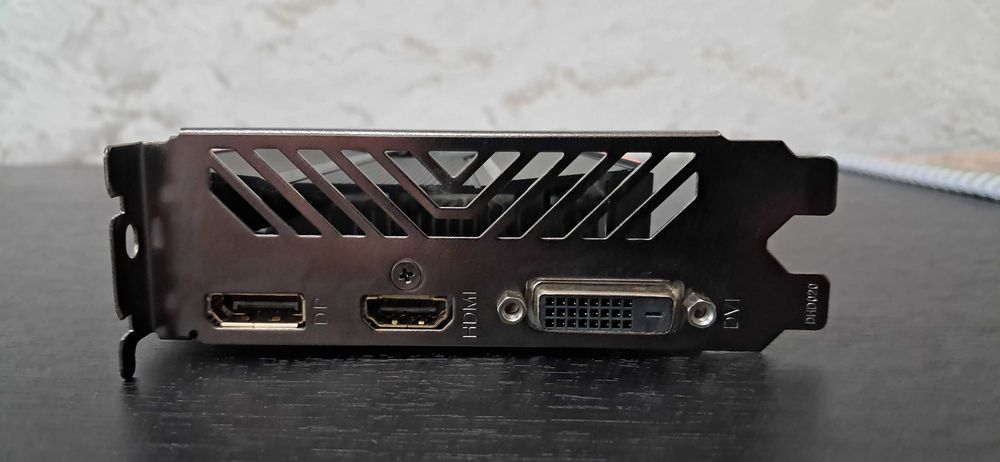 Видеокарта Gigabyte GTX 1050Ti 4Gb