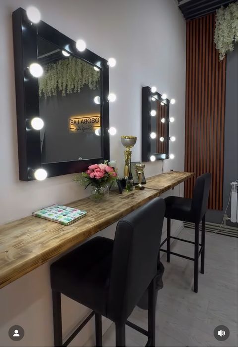 Визажное зеркало