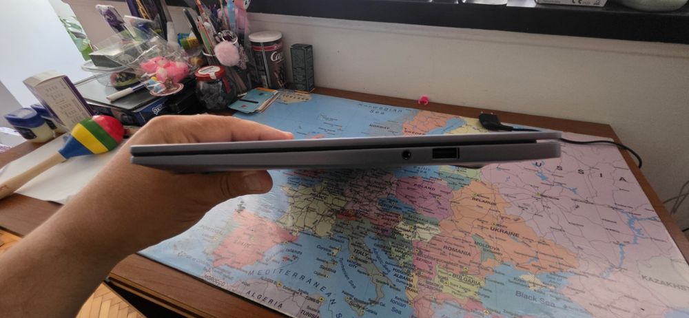 Vand laptop ultraportabil Huawei Matebook  D14 - impecabil