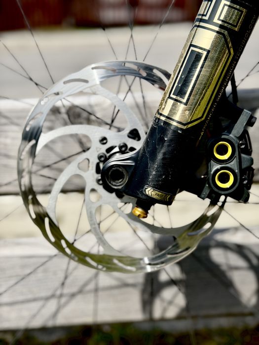 Bicicleta electrica Mondraker Dune XR LIGHT e-MTB / ENDURO