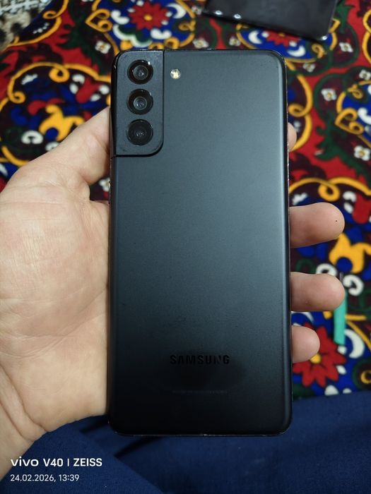 Samsung galaxy S21 plus