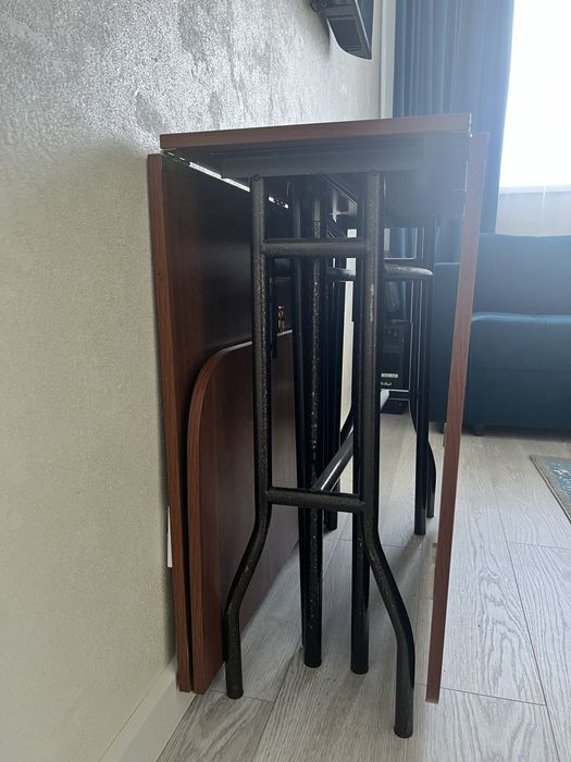 Продам стол книжка раскладной