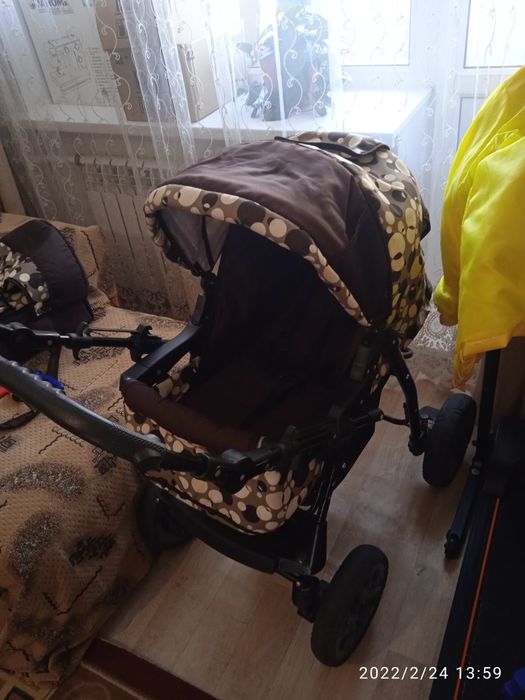 Детская коляска зима-лето