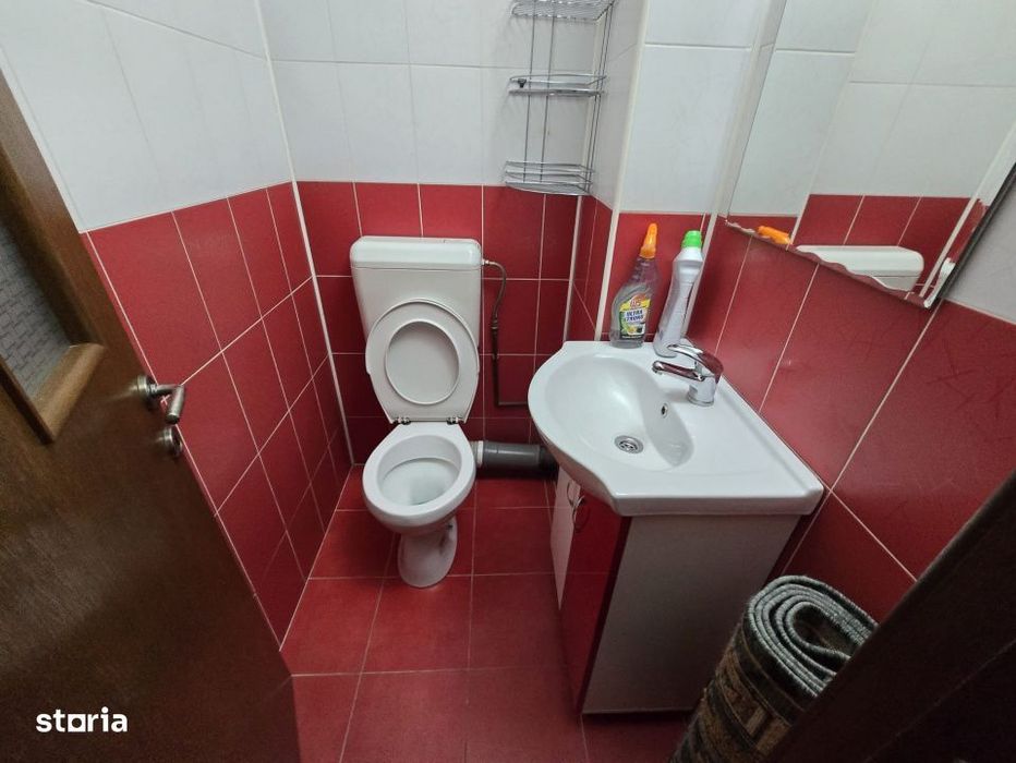 Apartament 3 camere Trivale, decomandat, mobilat, utilat - etaj 2