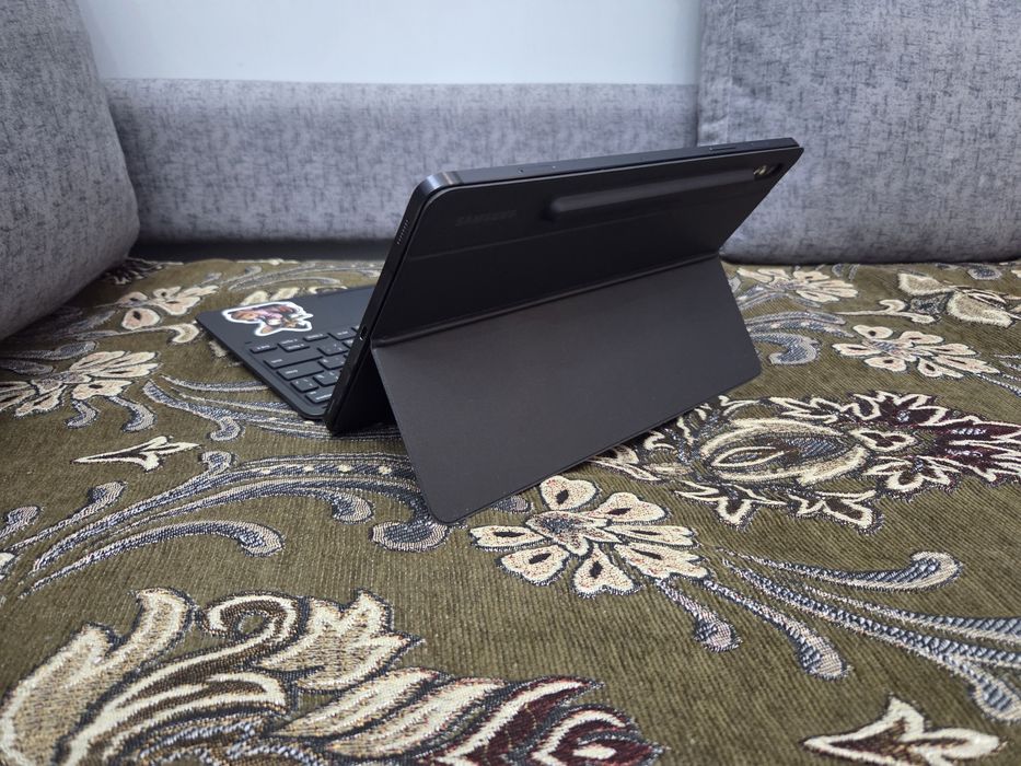 Samsung tab s7, чехол+клавиатура, s pen