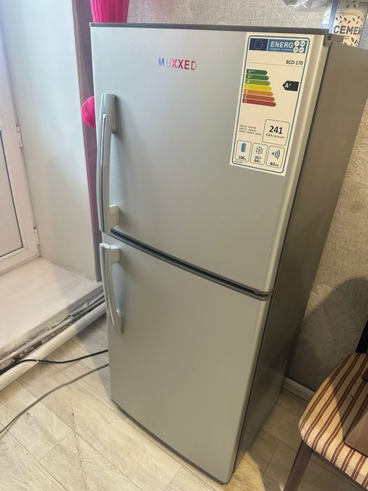 Холодильник продам