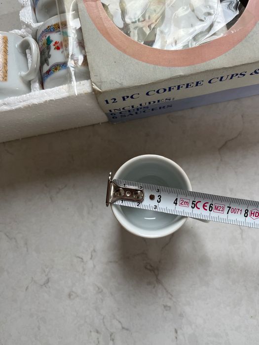 Порцеланови сервизи за кафе, чай и термо чаша