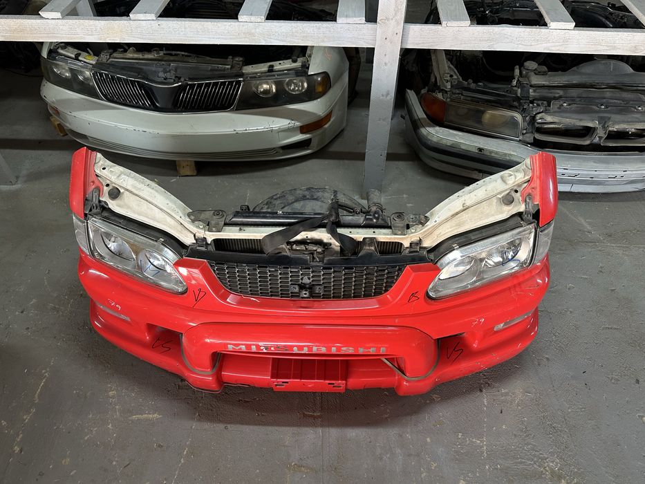 Ноускат Nosecut Mitsubishi Delica rest