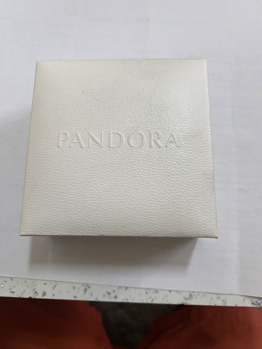 Vand bratara Pandora