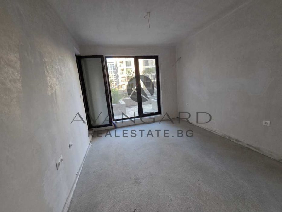 Продава се Двустаен апартамент в Пловдив, Тракия - 73 кв.м за 1480 €/кв.м - Снимка #2