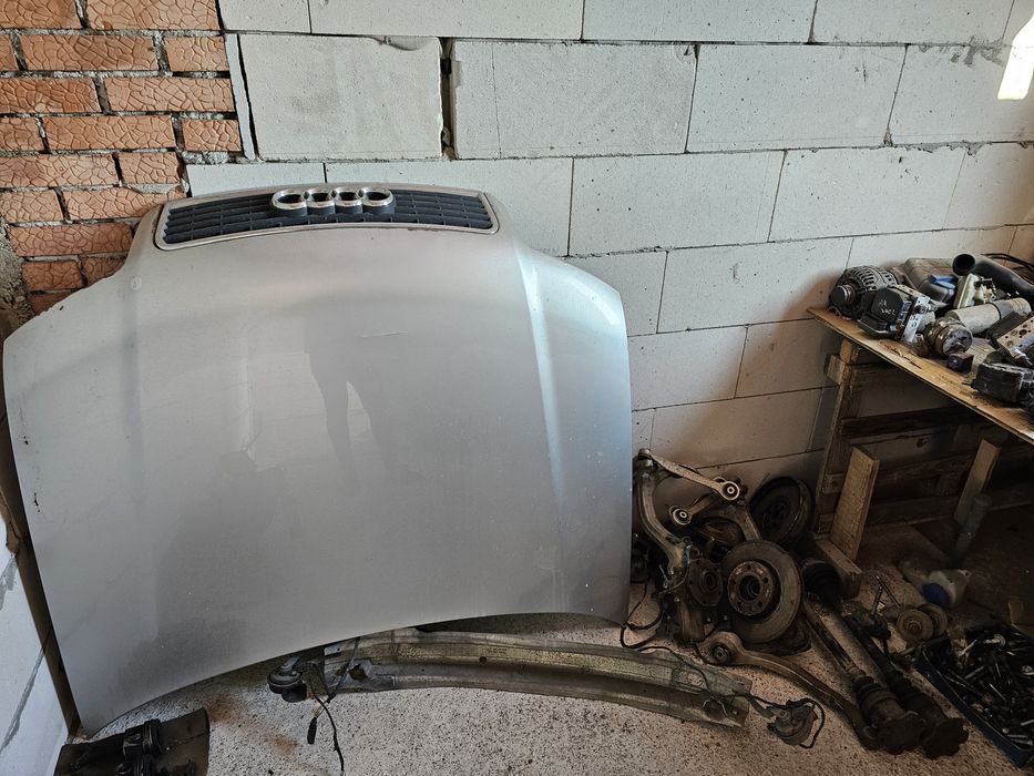 Vând piese auto provenite de la Audi A4 B6 1.9 TDI 101 CP