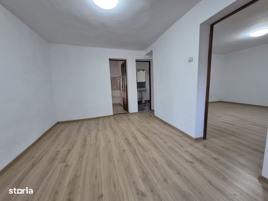 Casă de vânzare în Mărgineni, Bacău  78.900 €