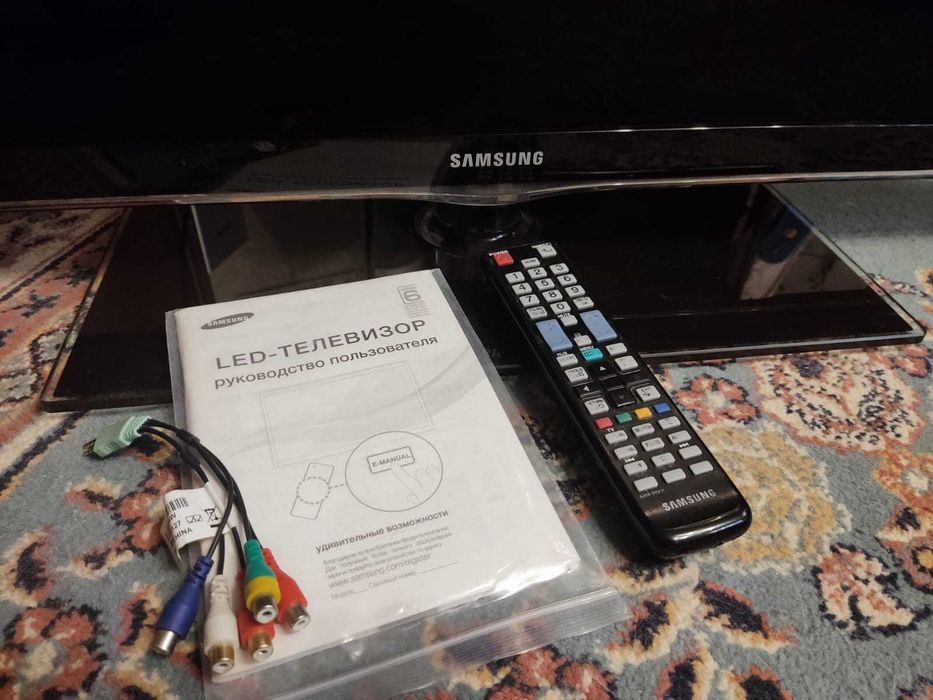 Телевизор Samsung диагональ 46" (117см)