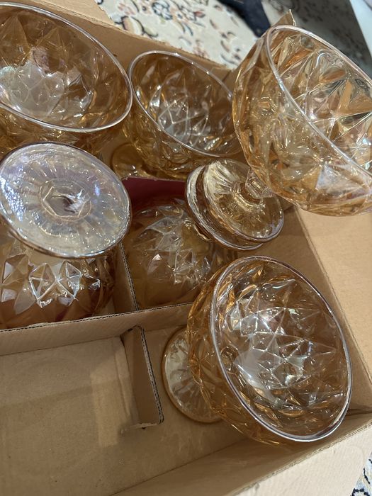 Бокалы этажерки конфетница