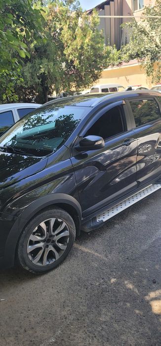 Автомобил сотилади