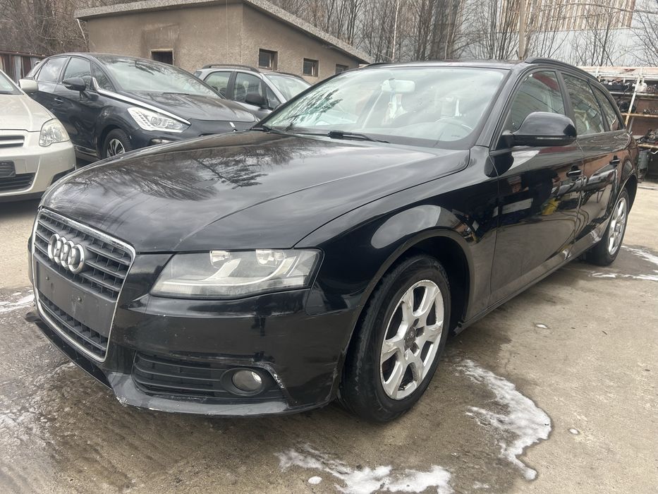 Audi A4 B8 2.0 TDI 143 к.с. 6 ст. скоростна кутия 2009г. НА ЧАСТИ