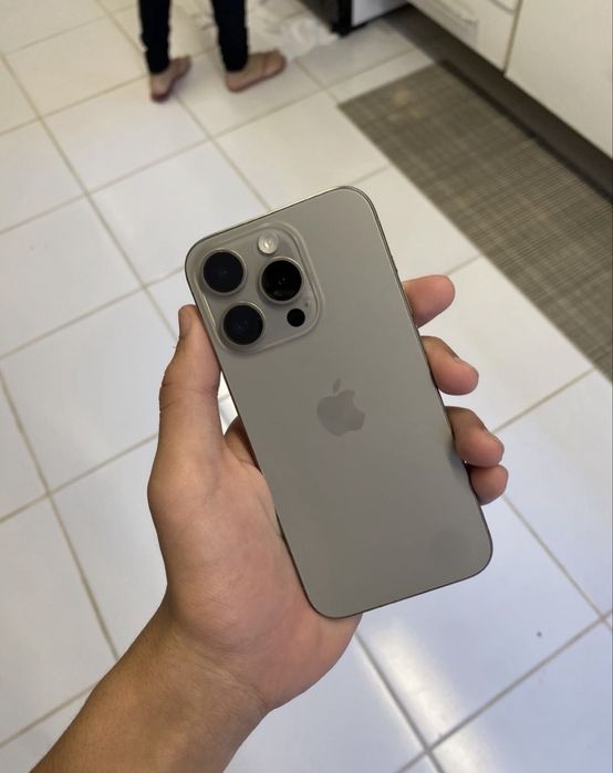 Iphone 15 pro 128gb (84%)