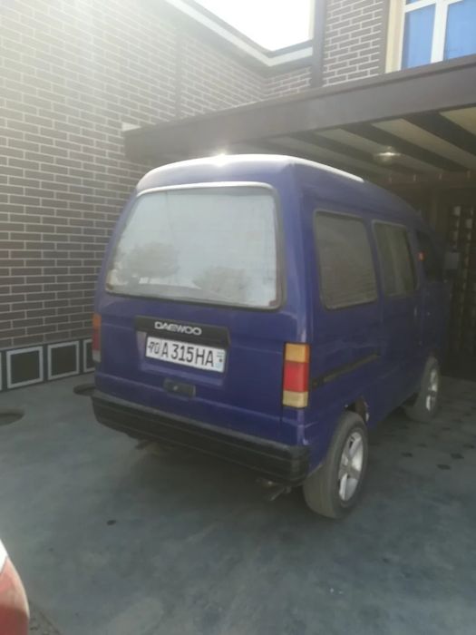 Damas srochna sotiladi