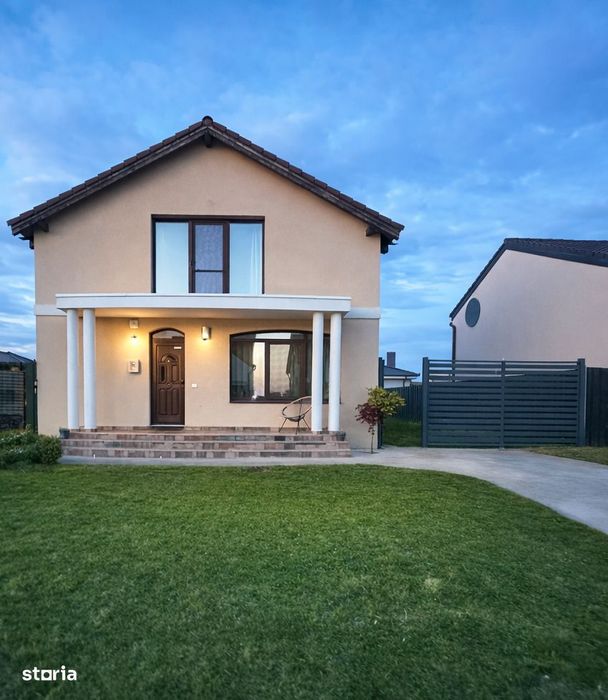 Vând casă 5 camere Westfield Arad | 149 mp | curte + terasă acoperită