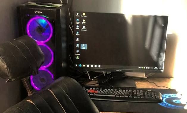 Game kompuyter
H81 plata 
I5-4pok
Cooler 
DDR3 16GB
SSD 512 G