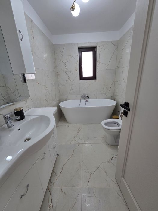 Vând casa total mobiltata si utilata la intrare în Moara la cheie cu 7