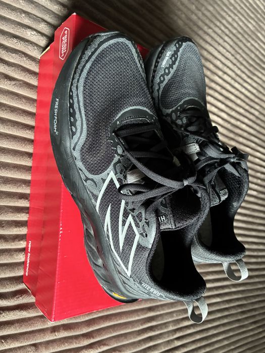 New Balance Hierro vibram