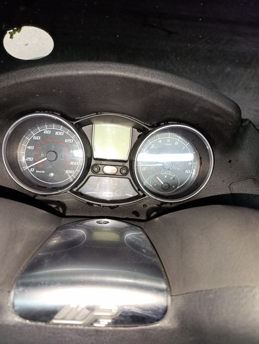 Piaggio mp3 125 На Части