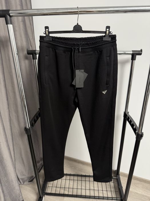 Pantaloni PRADA casual super calitate