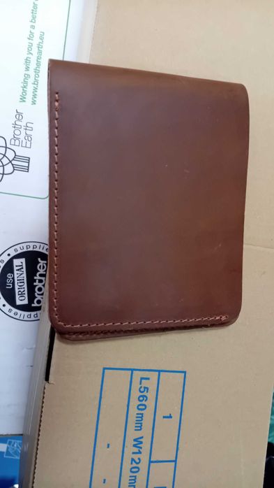 Чисто ново мъжко портмоне от естествена кожа