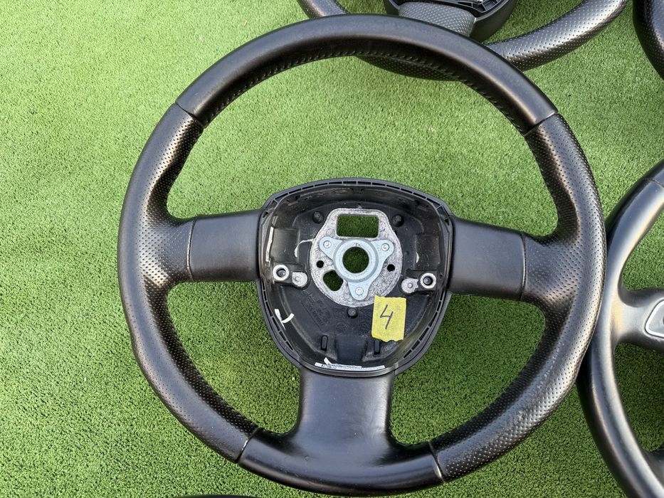 Ауди Волан Audi A1 A3 A4 A5 A6 A7 A8 Q5 Q7 S-Line Мулти F1