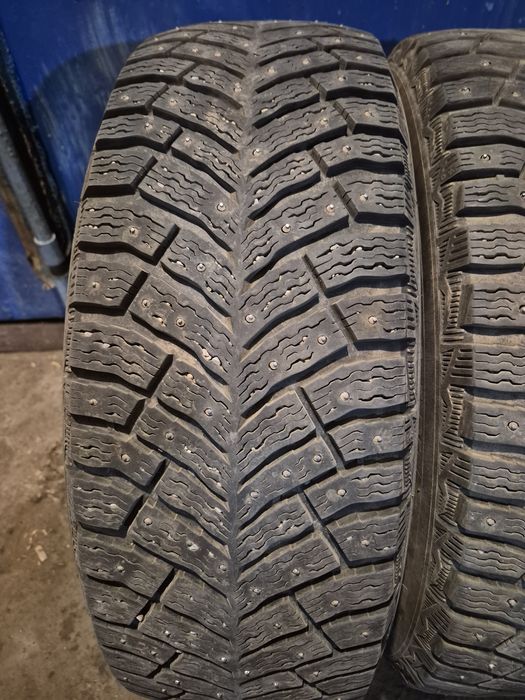 Продам резину 205/65/R16