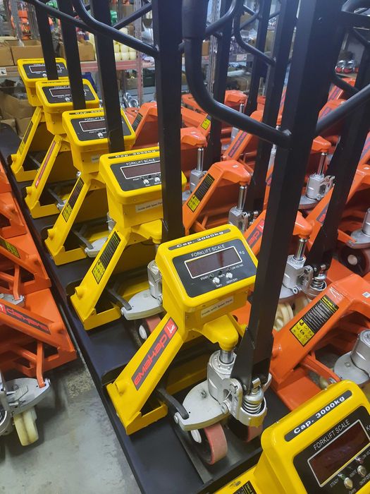 Кантарна палетна количка 3000кг